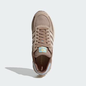 ADIDAS ORIGINALS - Sapatilhas baixas 'La Trainer Og' em castanho