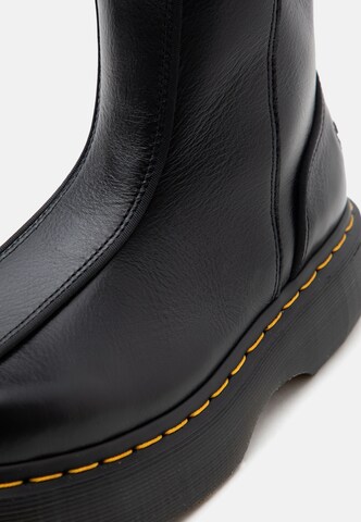 juoda Dr. Martens Auliniai 'Buzz'