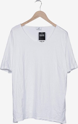 Emilia Lay Top & Shirt in 5XL in White: front