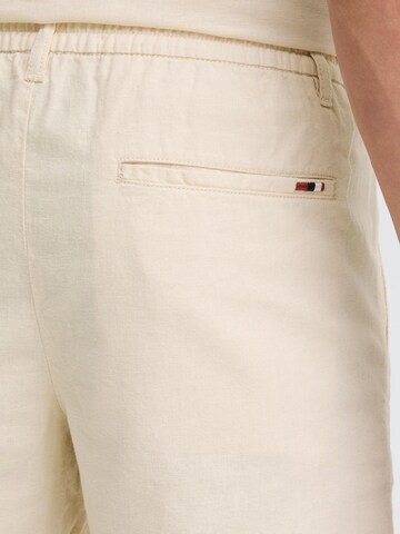 INDICODE JEANS - Regular Calças chino ' IDPassala ' em bege