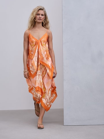 Robe d’été Next en orange : devant