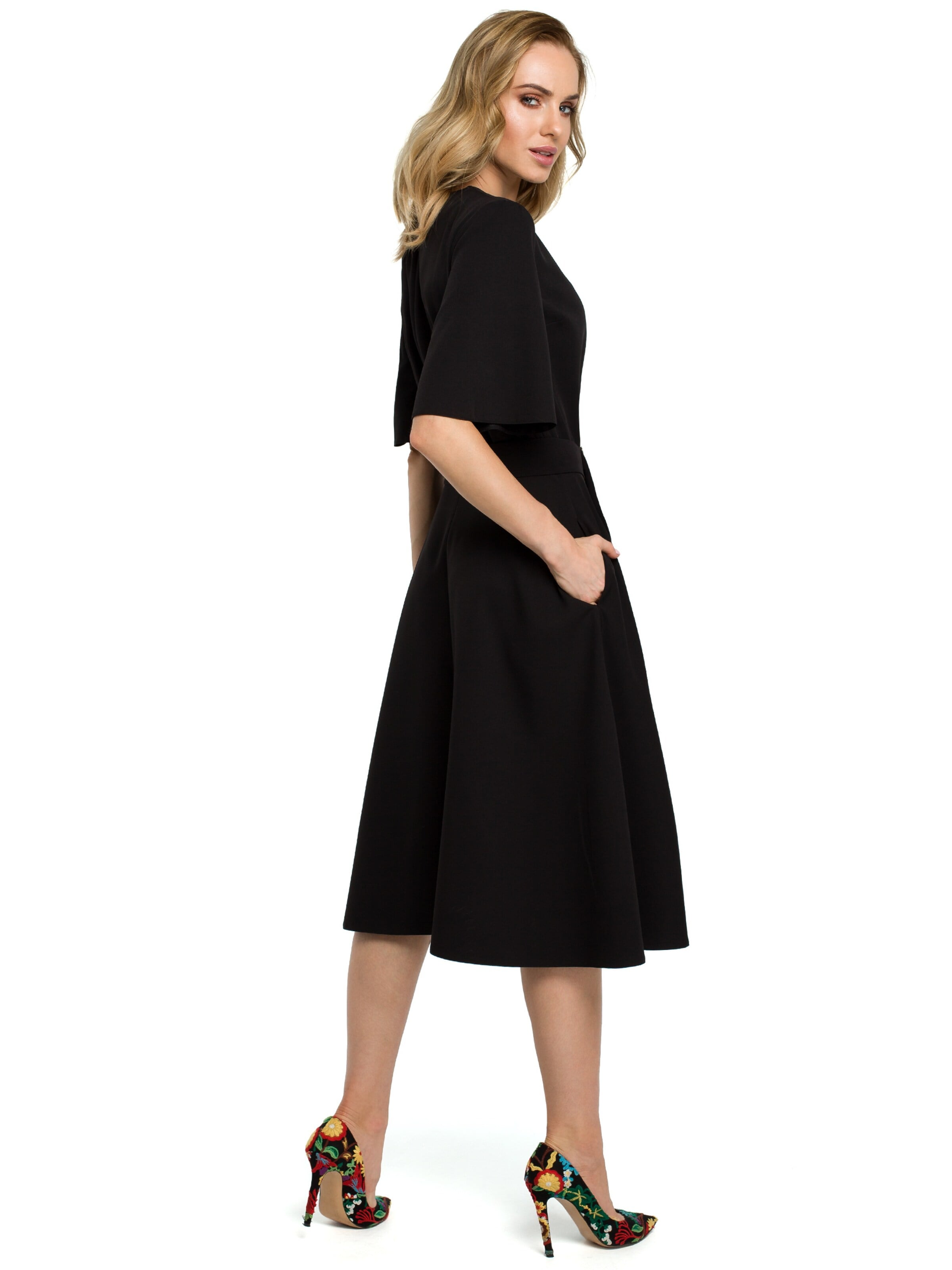 Rochie de cocktail ' M396 ' de la made of emotion pe negru