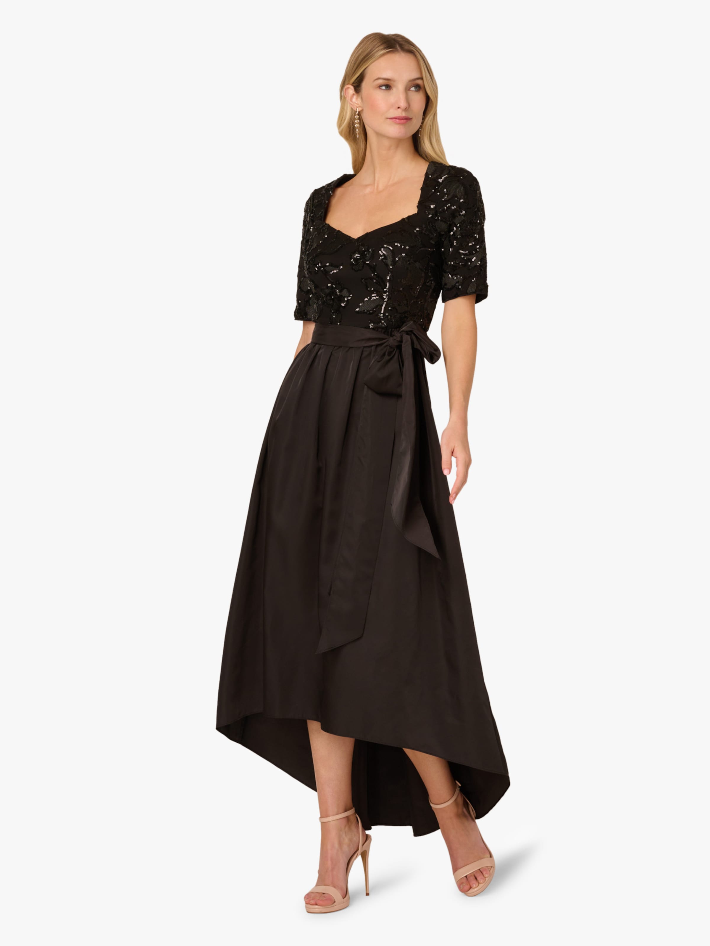 Adrianna Papell Evening dress in Brown