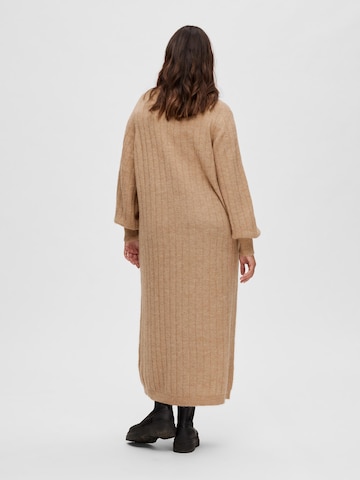 SELECTED FEMME Knitted dress in Beige