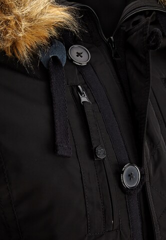 LONSDALE Зимно яке 'Jarreth' в черно