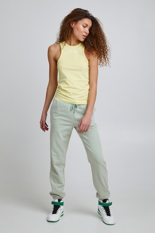 The Jogg Concept Tapered Pants in Green