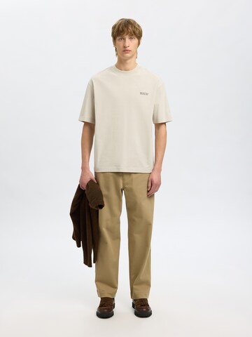 T-Shirt 'SLHNORMAN' SELECTED en gris