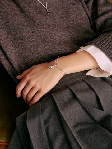 Thomas Sabo Anhänger 'Wednesday Eiskaltes Händchen Connect' in Silber: Vorderseite