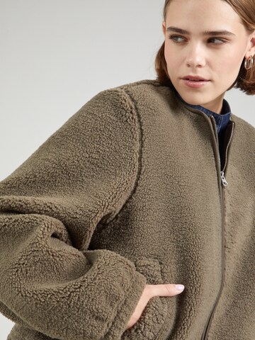 Samsøe Samsøe - Chaqueta polar 'Saautumn' en verde
