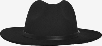 Pălărie de la Bershka pe negru: față