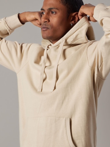 Sweat-shirt 'Felpa Felpata con Cappuccio' OWN Off With Nature en beige