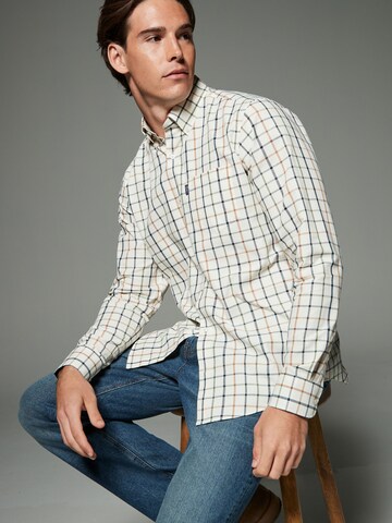 Regular fit Camicia di Next in beige