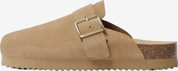 Bershka Clogs in Beige