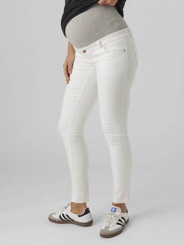 MAMALICIOUS Slimfit Jeans 'Iggi' in Weiß