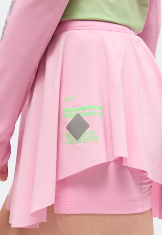 NIKE Sportszoknyák 'SWIFT' - rózsaszín
