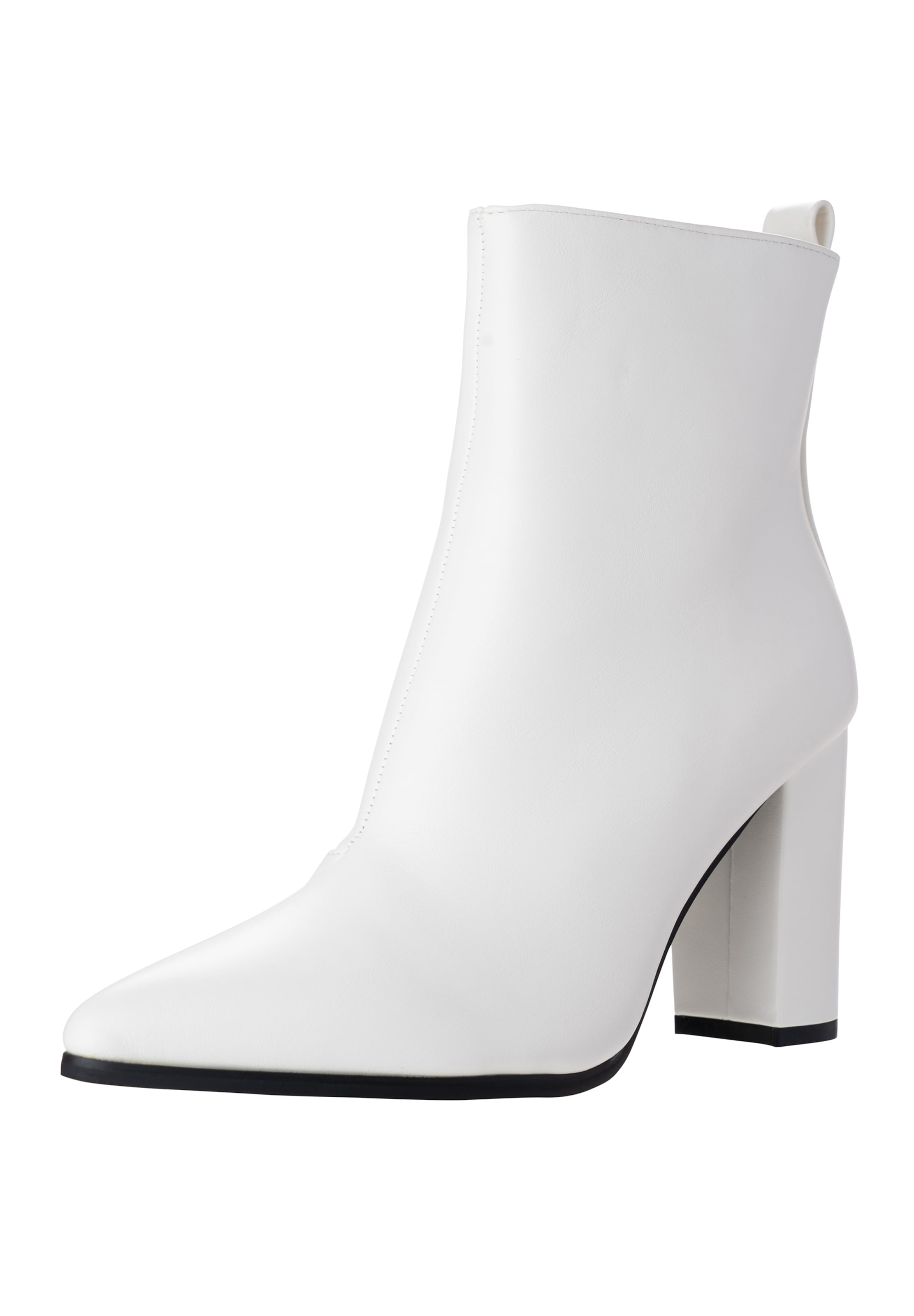 Salinyang Bootie in White: front