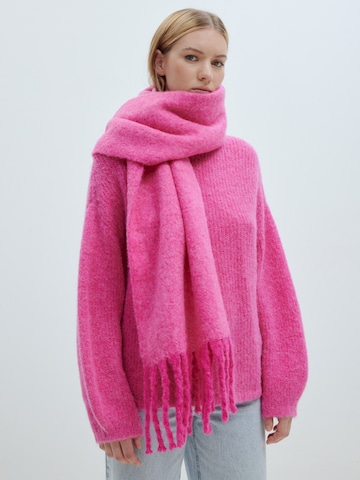 EDITED Scarf 'Isra' in Pink: front