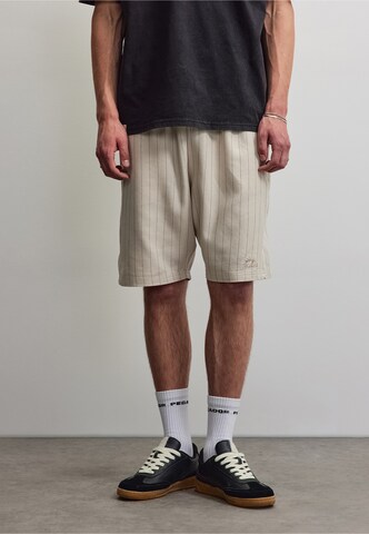 Pegador Loosefit Broek 'Kenmare' in Beige: voorkant