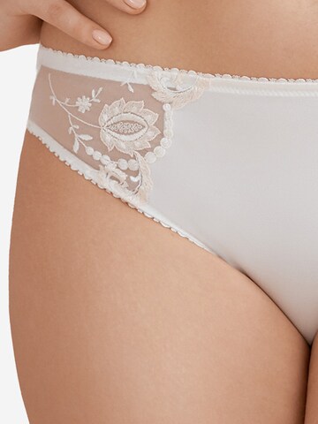 Conturelle Panty 'Provence' in Beige