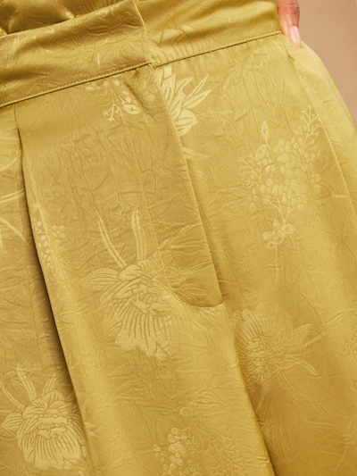 love & roses Pantalon à pince en 36 en citron vert, Vue avec produit