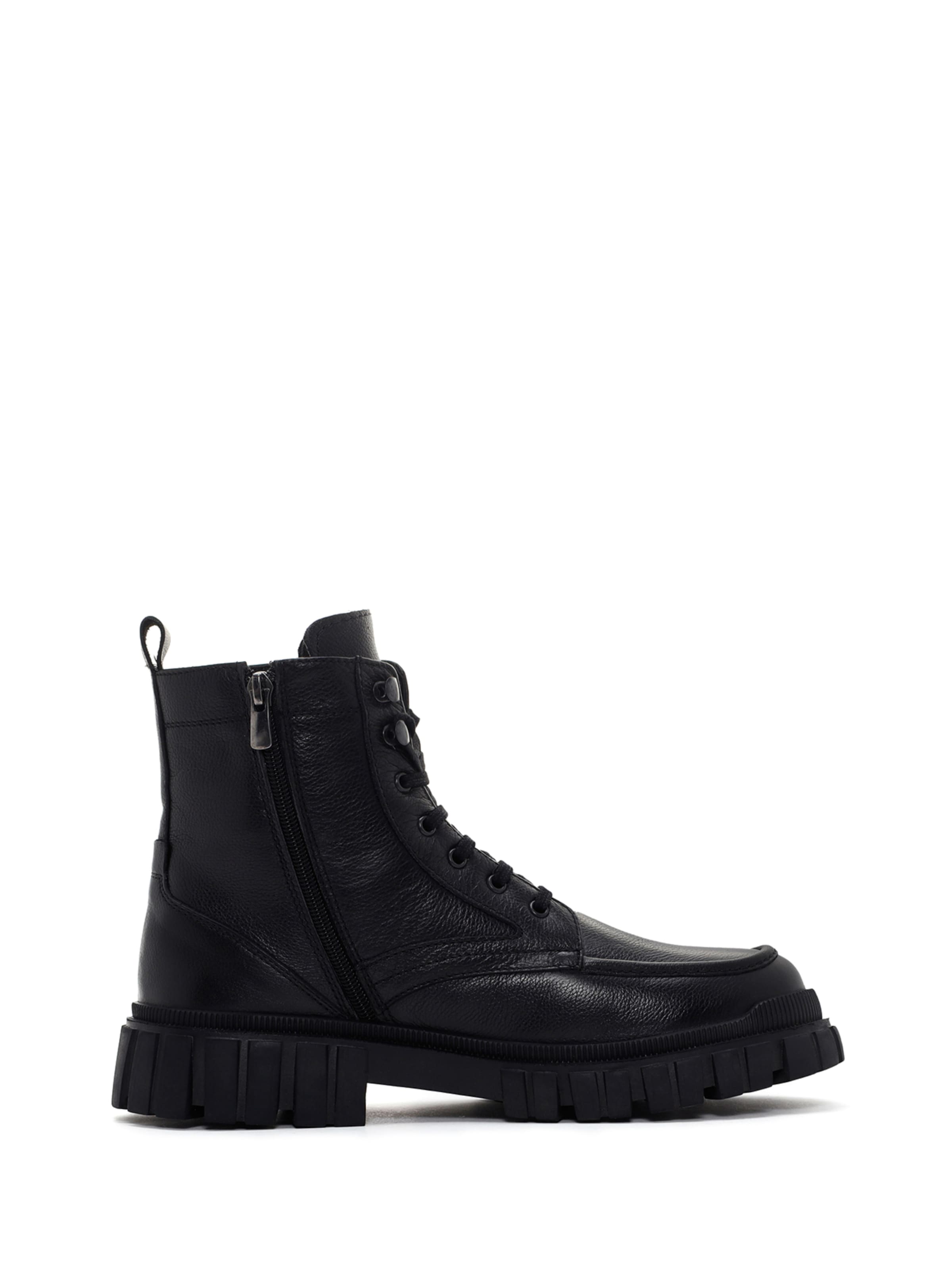 Derimod Lace-up boots in Black