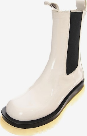 Jeffrey Campbell Laarzen 'Tanked-Cb' in Wit: voorkant