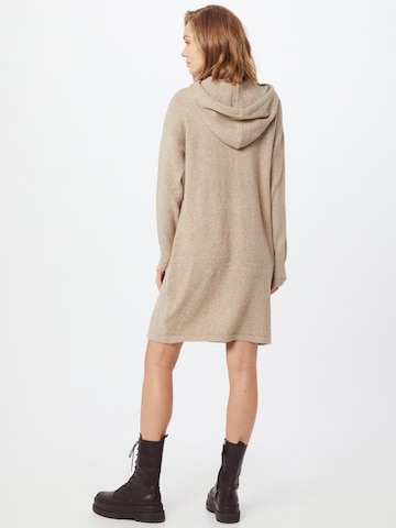 VERO MODA Knitted dress 'Doffy' in Brown