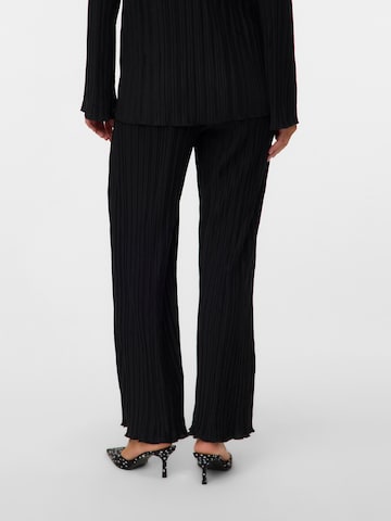 MAMALICIOUS Wide leg Broek 'MLPENELOPE' in Zwart