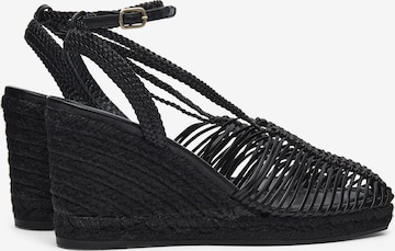 LOTTUSSE Strap Sandals ' Destalonado ' in Black