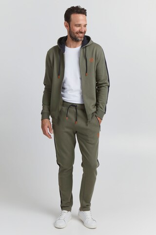 FQ1924 Tapered Hose in Grün