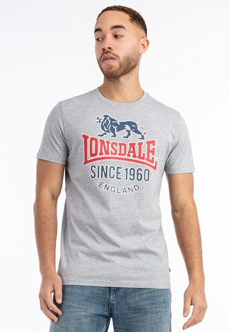 LONSDALE - Camiseta 'Gonfirth' en gris: frente