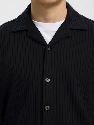 SELECTED Comfort Fit Skjorte i sort