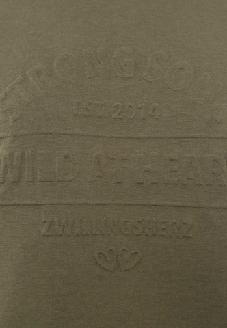Sweat-shirt 'STRONG SOUL' Zwillingsherz en vert