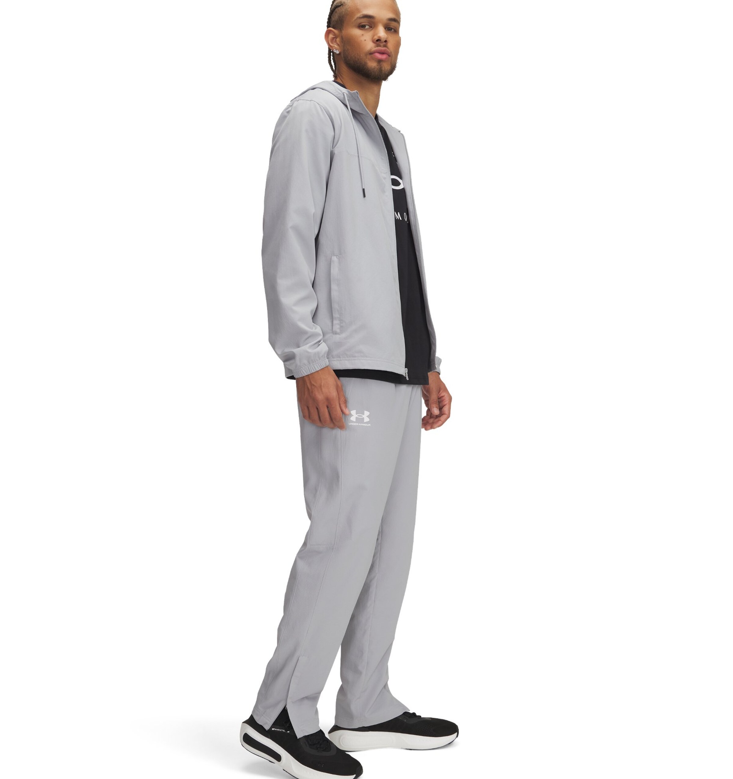 UNDER ARMOUR Regular Hose in Grau: Vorderseite