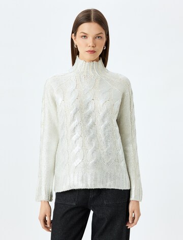 Koton Sweater in White: front