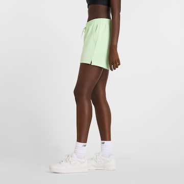new balance Regular Broek 'Essentials' in Groen