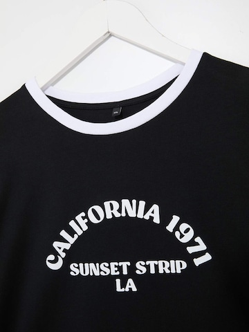 Trendyol Curve - Camiseta en negro