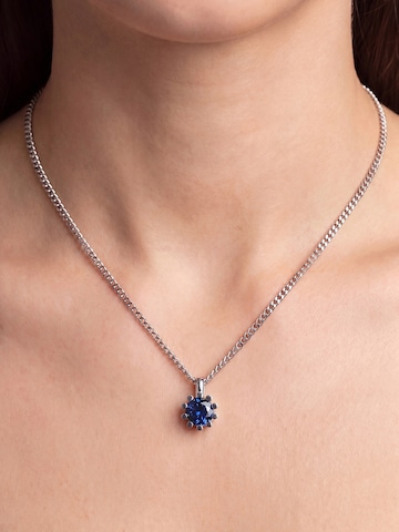 Jobo Pendant in Silver