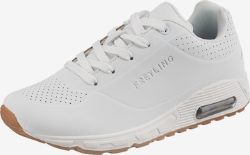 Freyling Sneakers in White: front
