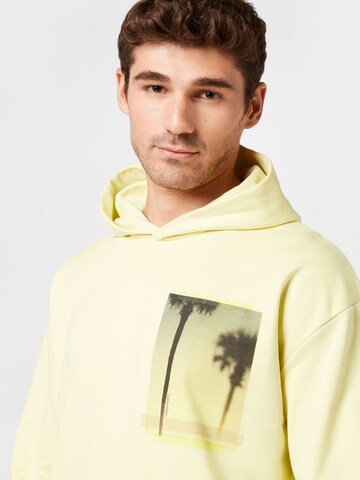 Calvin Klein Sweatshirt 'Beach' in 
