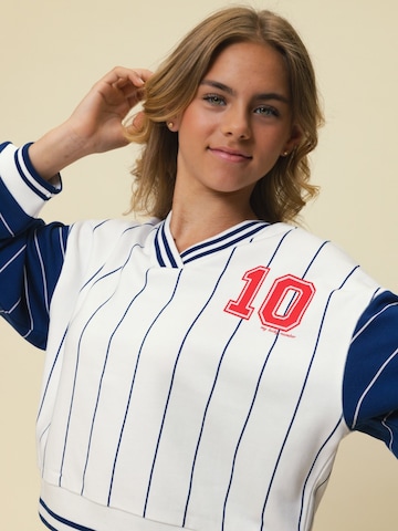 Pull-over Looxs Revolution en blanc