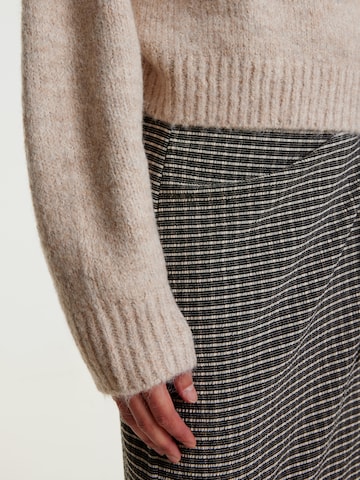 EDITED Sweater 'Zadie' in Brown
