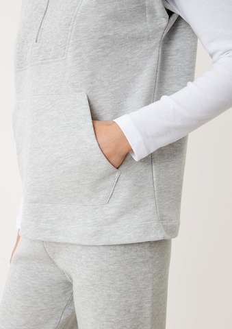 s.Oliver Sweatshirt in Grau