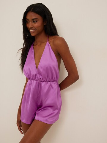 NA-KD Jumpsuit in Pink: front