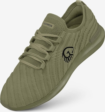 Baskets basses GIESSWEIN en vert : devant