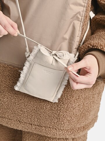 Crickit Smartphonehülle 'LENI' in Beige