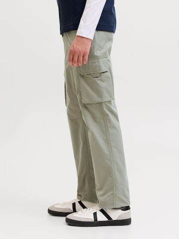 Loosefit Pantaloni di Jack & Jones Junior in verde