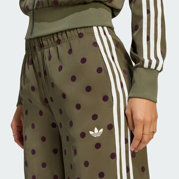 Wide leg Pantaloni di ADIDAS ORIGINALS in verde