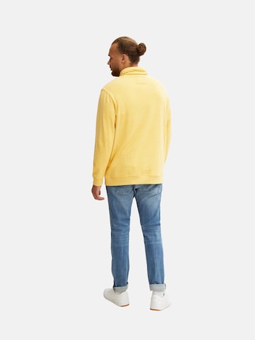 TOM TAILOR Men + Sweatshirt in Yellow