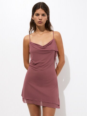 Abito di Pull&Bear in lilla